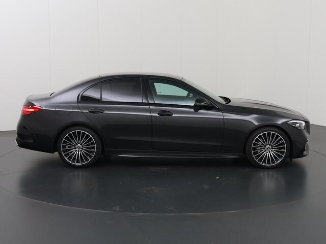 Mercedes-Benz C-KLASSE 180 AMG Line | Night | 19" multispaaks lichtmetalen velgen | Achteruitrijcamera | Stoelverwarming | Sfeerverlichting |