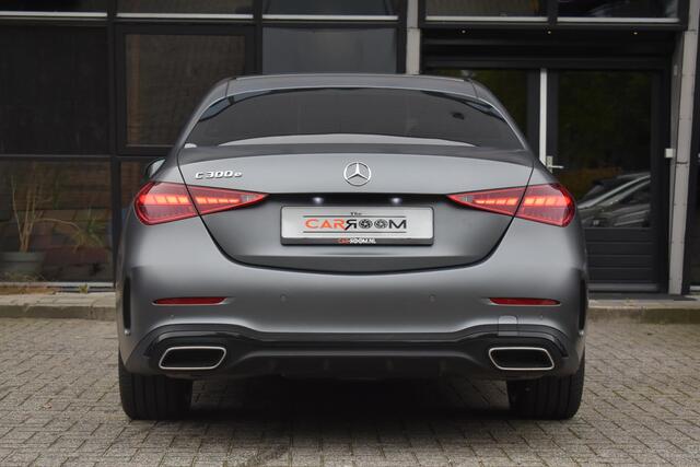 Mercedes-Benz C-KLASSE 300 e Luxury Line Amg Line Distronic Stuurvw Mat Grijs