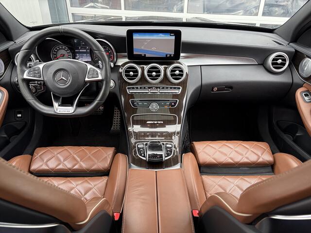 Mercedes-Benz C-KLASSE Estate AMG 63 510pk | Milltek Exhaust | Burmester Audio | Elektrisch glazen panorama-dak | Head-up display | Navigatiesysteem full map | Voorstoelen verwarmd | Prachtig Exemplaar!