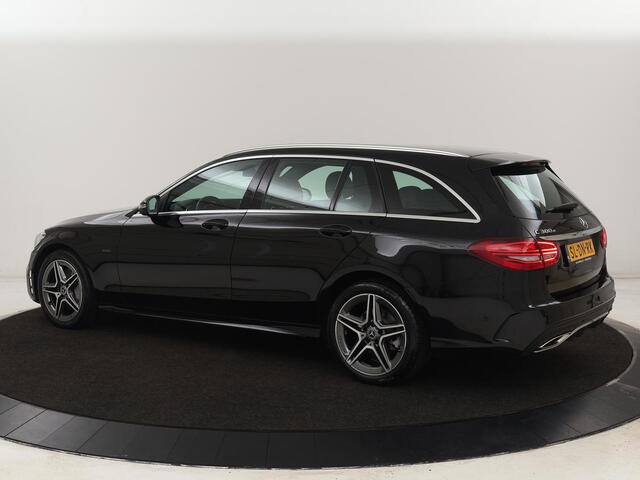 Mercedes-Benz C-KLASSE 300 e | Achteruitrijcamera | Airco | Navigatie | LED koplampen | Carplay | Stoelverwarming | Cruise Control Adaptief | Burmester Surround | LMV 18