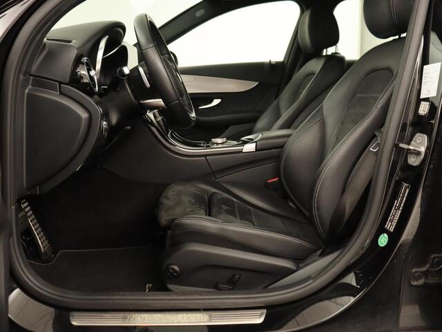 Mercedes-Benz C-KLASSE 300 e | Achteruitrijcamera | Airco | Navigatie | LED koplampen | Carplay | Stoelverwarming | Cruise Control Adaptief | Burmester Surround | LMV 18