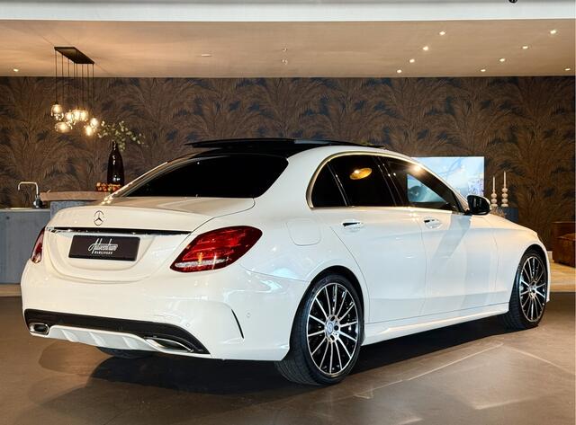 Mercedes-Benz C-KLASSE 400 V6 333PK AMG 4-MATIC I Pano I Burmester