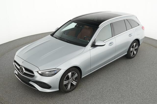 Mercedes-Benz C-KLASSE Estate 300 e AMG Plug-In Hybride Panorama Schuif-Kanteldak | Trekhaak | Digital Light | 360° camera | Easy Pack Achterklep | Apple CarPlay. Inclusief 24 maanden MB Certified garantie voor Europa.