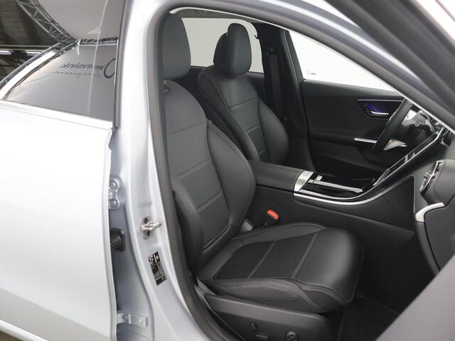 Mercedes-Benz C-KLASSE Estate 300 e Luxury Line | Panoramadak | Led verl. | Stoelverwarming | Easypack achterklep