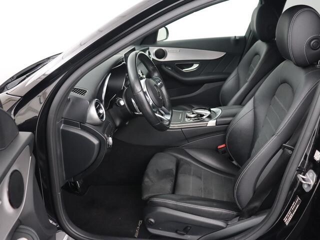 Mercedes-Benz C-KLASSE 160 AMG Upgrade Edition | Trekhaak | Stoelverwarming | Night Pack | Carplay | Sfeerverlichting | Digital Cockpit | Leder/Alcantara | Navigatie | Camera | Park Assist