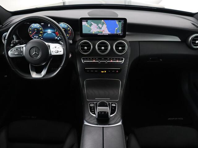 Mercedes-Benz C-KLASSE 160 AMG Upgrade Edition | Trekhaak | Stoelverwarming | Night Pack | Carplay | Sfeerverlichting | Digital Cockpit | Leder/Alcantara | Navigatie | Camera | Park Assist