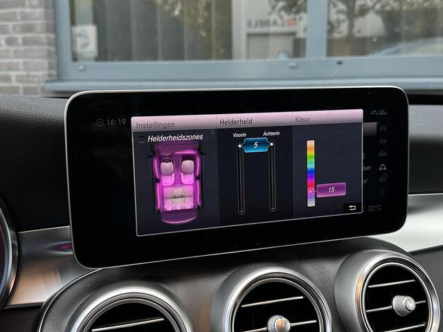 Mercedes-Benz C-KLASSE Estate 220 d 4MATIC AMG Premium Plus Pack SFEERVERLICHTING|TREKHAAK|STOELVERWARMING