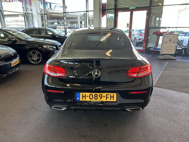 Mercedes-Benz C-KLASSE Coupé 300 Premium Plus Pack AMG 260PK Facelift | Dealer onderhouden | Cruise control | Climate control | Sfeerverlichting | Achteruitrijcamera | Adaptief onderstel | Stoelverwarming | Lane assist | Dodehoeksdetectie