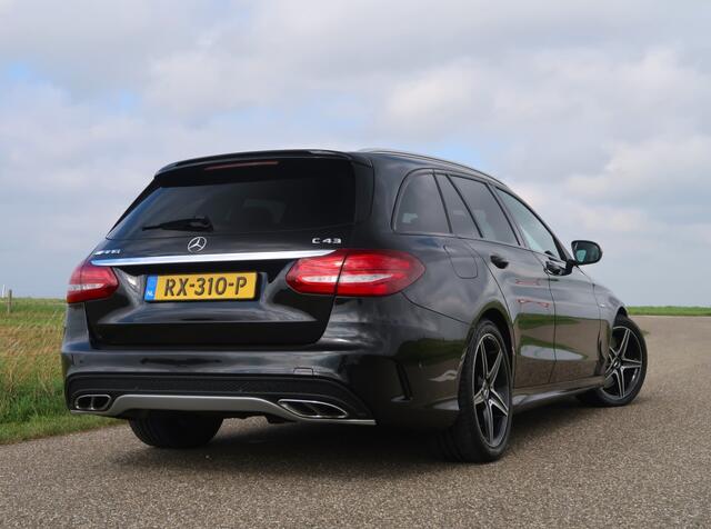 Mercedes-Benz C-KLASSE AMG 43 Pano Cam Adaptive.Cruise