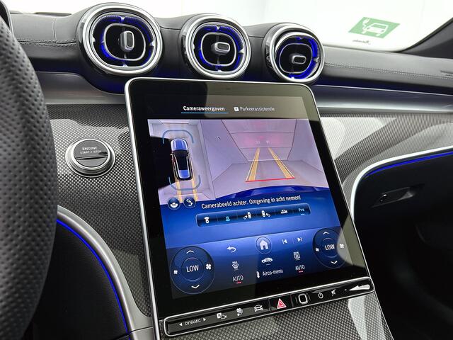 Mercedes-Benz C-KLASSE Estate 300 e Business Solution AMG | Trekhaak | Nightpakket | AMG Line Premium Plus | 360°-camera | Head-up display | Antidiefstalpakket GUARD 360° Plus | KEYLESS GO-comfortpakket | EASY PACK achterklep |