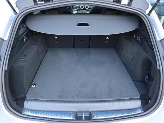 Mercedes-Benz C-KLASSE Estate 300 e Business Solution AMG