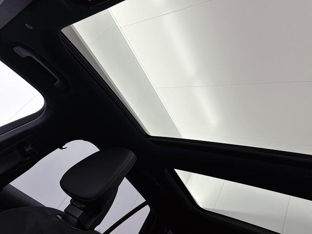 Mercedes-Benz C-KLASSE Estate 180 Star Edition AMG Panoramadak elct. | 5 spaaks licht metalen velgen | Naviagtie | parking support met camera achter\| Inclusief 24 maanden Mercedes-Benz Certified garantie voor Europa.