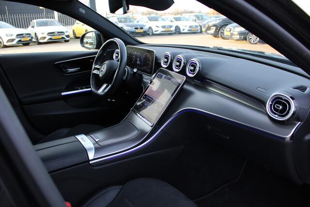Mercedes-Benz C-KLASSE Estate 300e AMG Line NIGHT PAKKET DISTRONIC SFEER CARPLAY CAMERA MULTIBEAM 19''