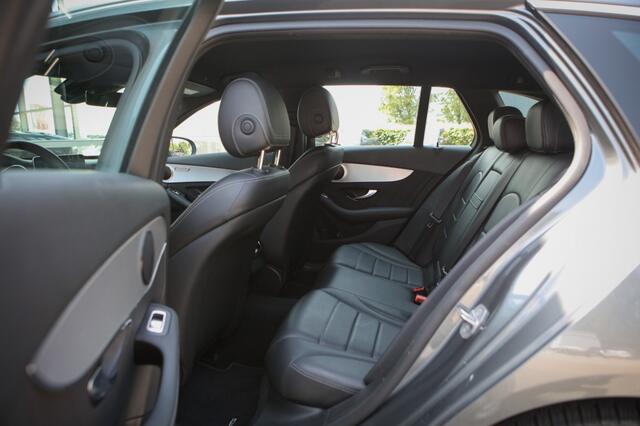 Mercedes-Benz C-KLASSE Estate 300 e Bns Sol. AMG