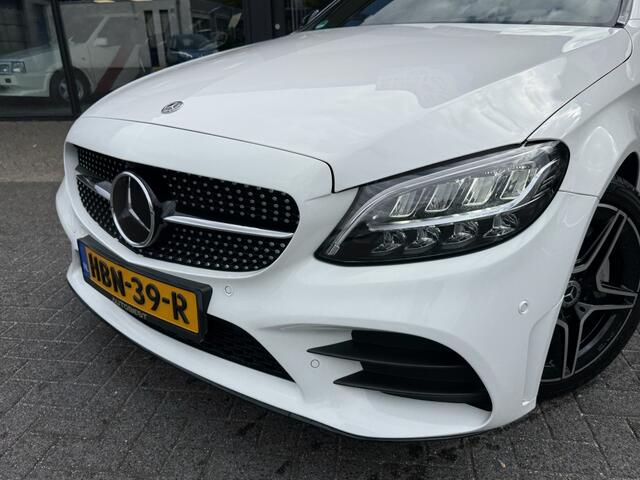 Mercedes-Benz C-KLASSE 300e Amg Hybride panorama Full options!!