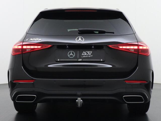 Mercedes-Benz C-KLASSE Estate 300 e Business Solution AMG | Panorama - Schuifdak | Trekhaak Wegklapbaar | Memorystoelen | Niveauregeling | Head-Up Display | 360° Camera | Burmester Surround Sound