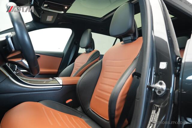 Mercedes-Benz C-KLASSE Estate 200 Launch Edition AMG | Pano | Designo | Burmester