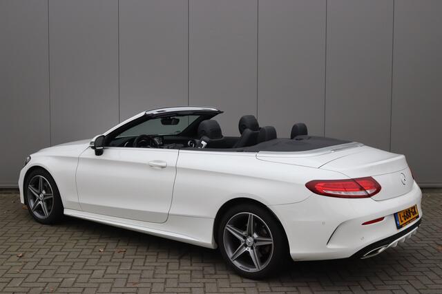 Mercedes-Benz C-KLASSE Cabrio 180 Edition 1 Navigatie/Cruise-control/Parkeerhulp/Stoelverwarming