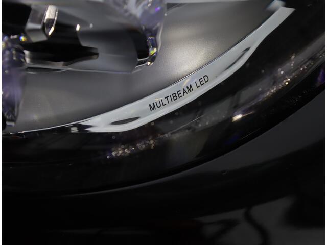 Mercedes-Benz C-KLASSE Estate 180 AMG | Matrix LED | Sfeerverlichting | NAP