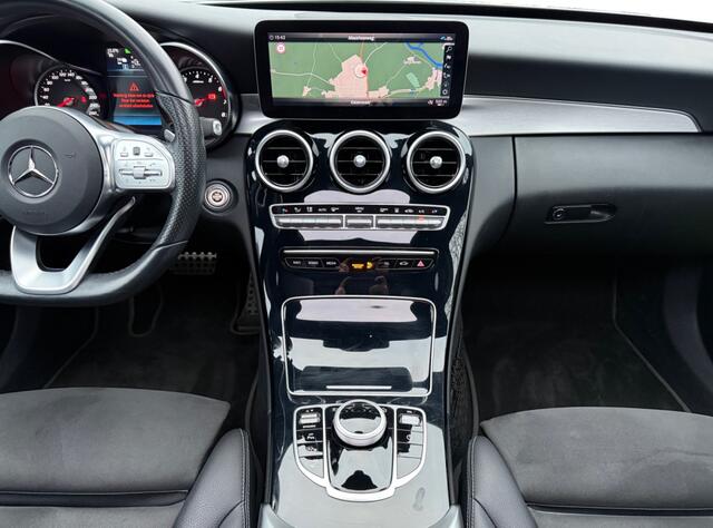 Mercedes-Benz C-KLASSE Estate 300 e Business Solution AMG I Panoramadak I Camera I Burmester I | Apple Carplay/Android Auto | DAB | LED koplampen