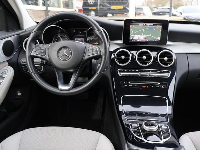 Mercedes-Benz C-KLASSE Estate 180 AUT. *85.348 km* + TREKHAAK | CAMERA | LED | NAVIGATIE | ORIG. NEDERLANDS