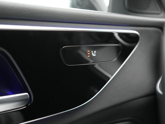 Mercedes-Benz C-KLASSE Estate 300 e Avantgarde Plug In Hybrid 313pk Dealer O.H. PHEV | Panodak | 360 Camera | Lederen Sportstoelen & Stuur Verwarmd | Sfeerverlichting | Apple Carplay | Blis | Navigatie | Cruise Control | Virtual | DAB |