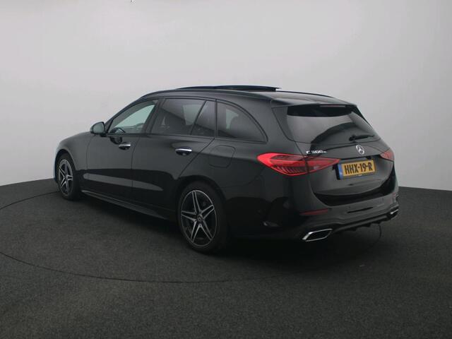 Mercedes-Benz C-KLASSE Estate 300 e Star Edition | Night Pakket | Panoramadak | Alarm Klasse 3 | Distronic | Apple CarPlay | Sfeerverlichting | Memory voorstoelen. Inclusief 24 maanden MB Certified garantie voor Europa.