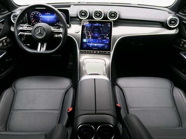 Mercedes-Benz C-KLASSE Estate 300 e Star Edition | Night Pakket | Panoramadak | Alarm Klasse 3 | Distronic | Apple CarPlay | Sfeerverlichting | Memory voorstoelen. Inclusief 24 maanden MB Certified garantie voor Europa.