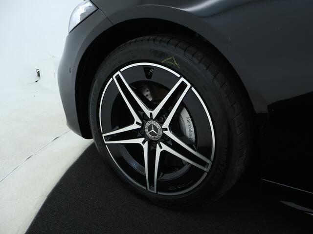 Mercedes-Benz C-KLASSE Estate 300 e AMG Plug-In Hybride | AMG Line | Memorypakket | Night Pakket | Panoramadak | Distronic | Stuur en Stoelverwarming | Inclusief 24 maanden MB Certified garantie voor Europa.