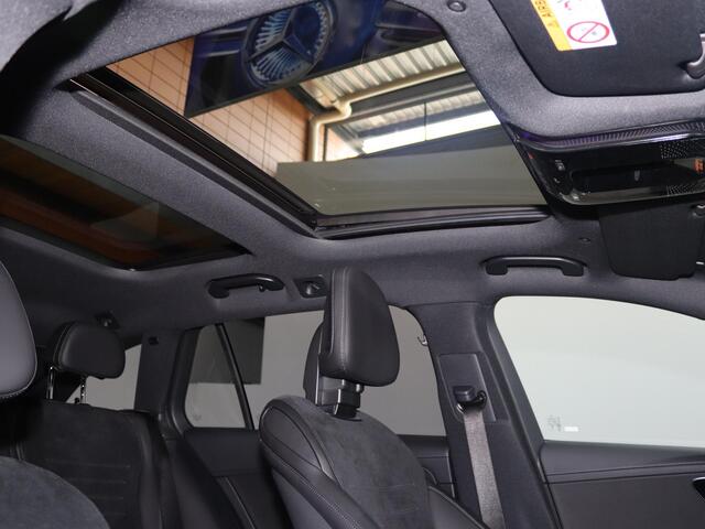 Mercedes-Benz C-KLASSE 180 Star Edition AMG Line LIMITED | Panoramaschuifdak | Distronic | Achteruitrijcamera | Night |