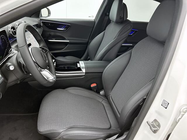 Mercedes-Benz C-KLASSE 300 e Business Solution | Trekhaak | Donkergetint glas achter | Achteruitrijcamera | Smartphone-integratie | GUARD 360 ° Vehicle protection Plus | Stoelverwarming voor | Zitcomfortpakket |