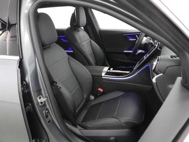 Mercedes-Benz C-KLASSE Estate 300e Star Edition | Achteruitrijcamera | Panoramaschuifdak | Sfeerverlichting | Stoelverwarming | Easypack-achterklep |