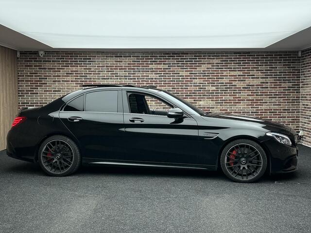 Mercedes-Benz C-KLASSE AMG 63 S Panorama Dealer 360 Headup Burmeister Memory
