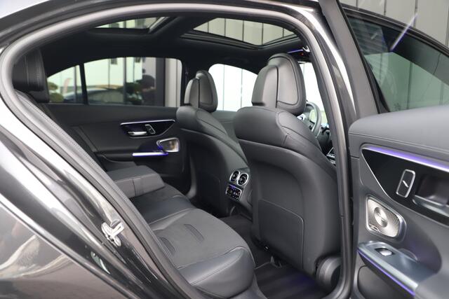 Mercedes-Benz C-KLASSE AMG 63 S E Performance | 680PK | Achterasbesturing | Head-up | Burmester | Keyless-go | Sfeerverlichting | Digital-light | Acc | 2025.