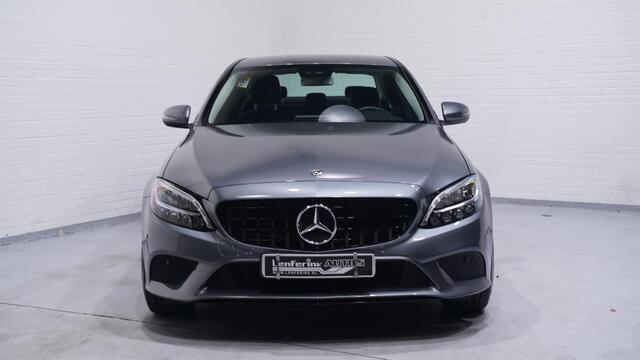Mercedes-Benz C-KLASSE 180 Avantgarde Leder/stof Sportstoelen 19 Inch velgen Camera PDC v+a