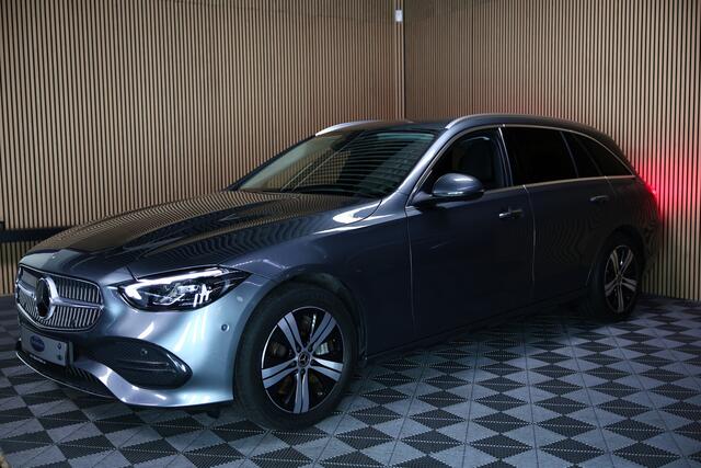 Mercedes-Benz C-KLASSE Estate 300 e Luxury Line Limited VIRTUAL ACC CARPLAY DAB LEDER '23