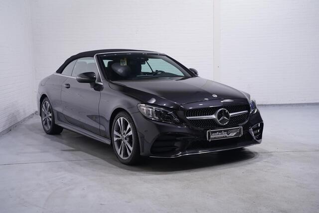 Mercedes-Benz C-KLASSE Cabrio 180 AMG Line AMG Styling Camera lederen-bekleding Apple Carplay digi-dashboard 18"-lmv spoorpakket windscherm nekwarmer keyless-start led-verlichting DAB-ontvangst PDC v+a cruise-controle