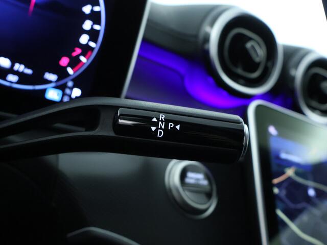 Mercedes-Benz C-KLASSE Estate 300 e AMG Plug-In Hybride AMG Line | Night Pakket | Trekhaak | Panorama Schuif-Kanteldak | Dodehoek Assist. Inclusief 24 maanden MB Certified garantie voor Europa.