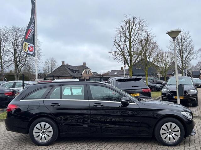 Mercedes-Benz C-KLASSE Estate C220 Diesel 2018 Zwart Handgeschakeld 127.000 KM