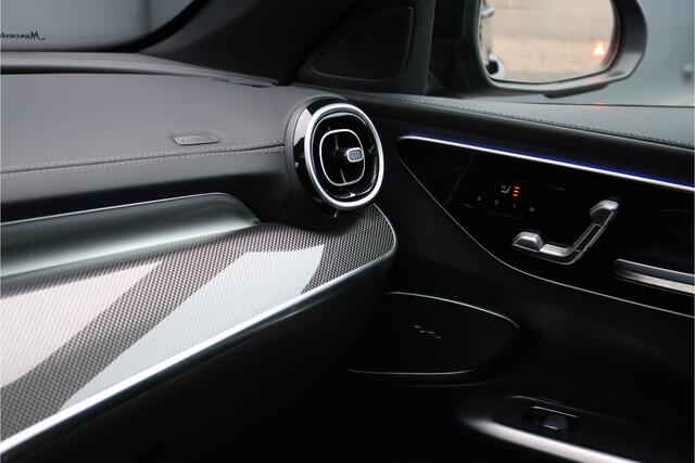 Mercedes-Benz C-KLASSE Estate 300 e AMG Line Aut9 | Panoramadak | Distronic | Memory | Trekhaak | Advanced Sound System | Camera | Dodehoekassistent | Nightpakket |