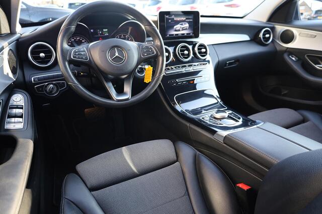 Mercedes-Benz C-KLASSE Estate 350 e Lease Edition CAMERA STOELVERWARMING CRUISE NAVI 2xPDC 17"LMV ELEK.LAADKLEP HALFLEER NAP STUURFLIPPERS ENZ!
