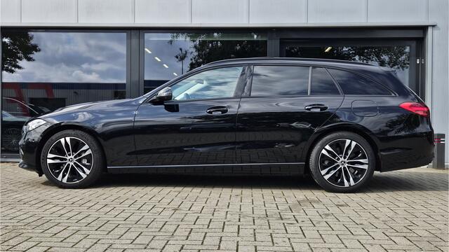 Mercedes-Benz C-KLASSE Estate 300 e Avantgarde + LED + CAMERA + MBUX