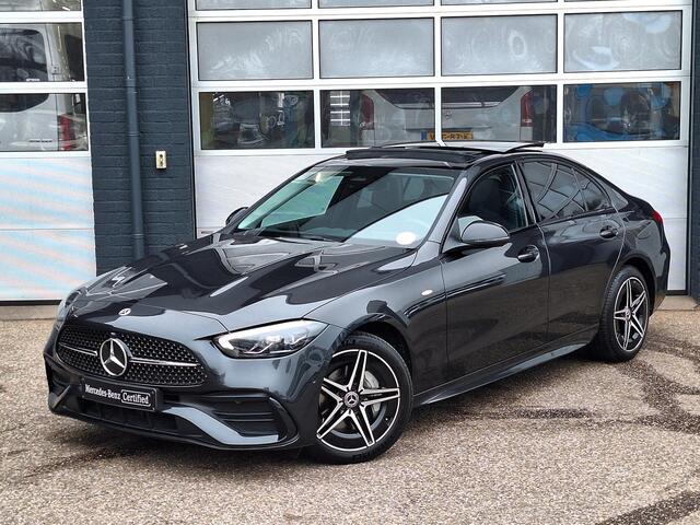 Mercedes-Benz C-KLASSE 300 e AMG Line | Night Pakket | Panoramadak | Memory pakket | Achteruitrijcamera | Sfeerverlichting | Dodehoekassistentie | Stoelverwarming | LED Koplampen