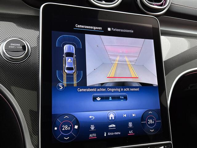 Mercedes-Benz C-KLASSE 300 e AMG Plug-In Hybride Panoramadak | AMG Styling | Night Pakket | E;ectrische voorstoelen met geheugen Inclusief 24 maanden Mercedes-Benz Certified garantie voor Europa.