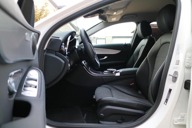 Mercedes-Benz C-KLASSE 180 Premium Pack | Automaat | Trekhaak uitklapbaar! |