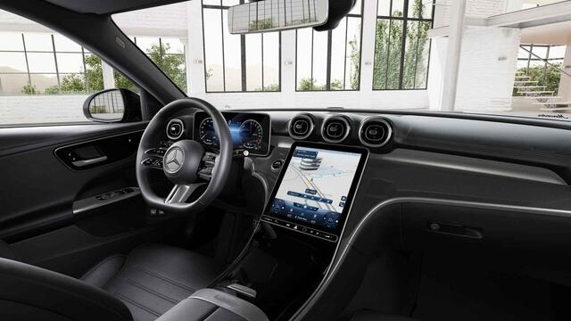 Mercedes-Benz C-KLASSE Estate 300 e AMG Line | Night | Trekhaak | Stoelverwarming | Digital Light | Panoramadak |