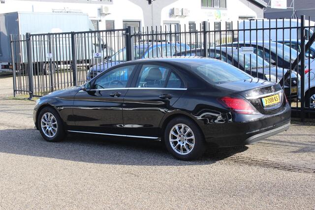 Mercedes-Benz C-KLASSE 180 Advantage Pack, 18"