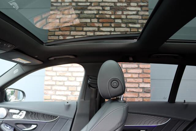 Mercedes-Benz C-KLASSE Estate 300 e Business Solution AMG | Luchtvering | Panoramadak | Burmester | Memory | Camera | Spoorpakket | Dodehoekassistent | Multibeam LED | Sfeerverlichting |