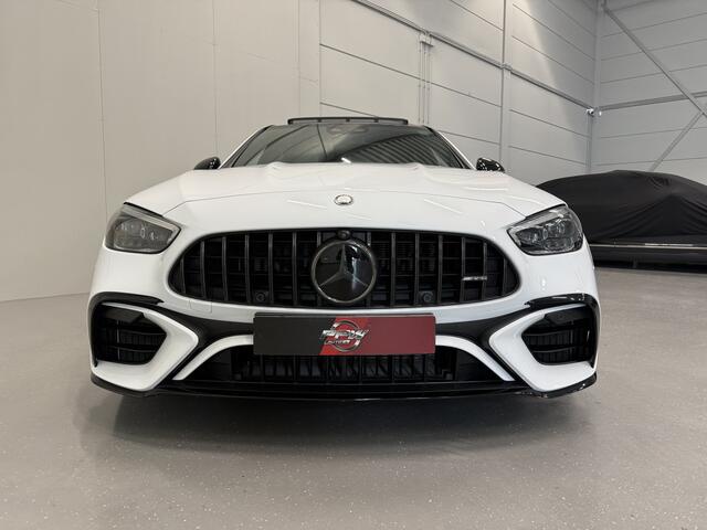 Mercedes-Benz C-KLASSE AMG 63 S E Performance PANO/TREKHAAK/BURMESTER/VENTILATIE+MEMORY/360CAMERA/20"AMG/LASER/ACC/OPALITHWEISS METALLIC/AUTO VERKEERT IN ABSOLUTE NIEUWSTAAT/BTW-AUTO