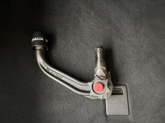 Mercedes-Benz C-KLASSE 180 AVANTGARDE/NAVI/TREKH/PDC/LED/DODE HOEK/ENZ